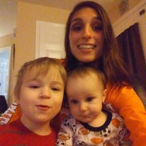 Meet your Posher, Corrie